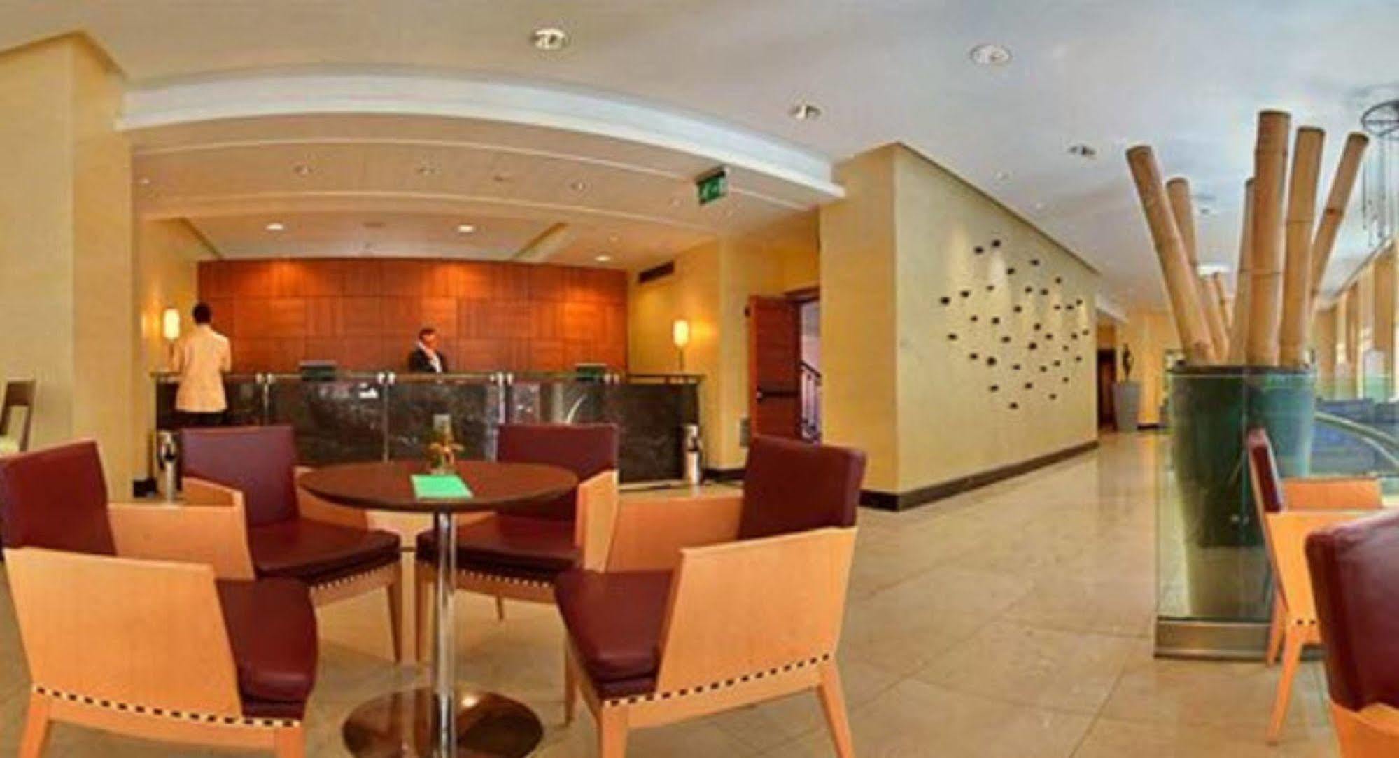 Mate Collection Mia, Colosseum Hotel Roma
